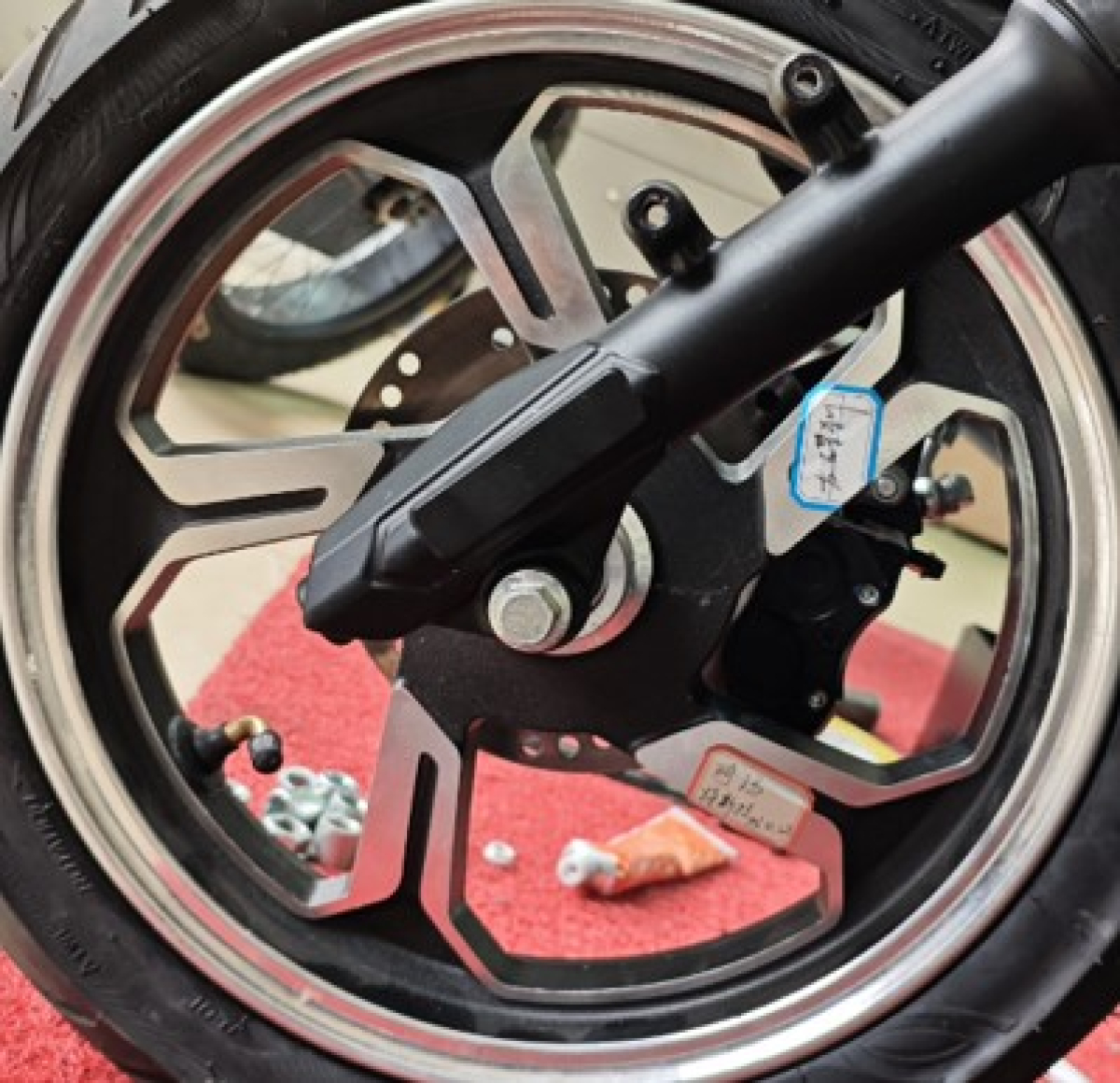 EB.OBRUC TOCKA 17" BN011